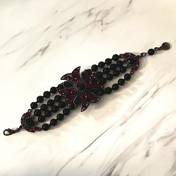 Ben Amun dark metal rhinestone Maltese cross bracelet - Picture 1 of 6